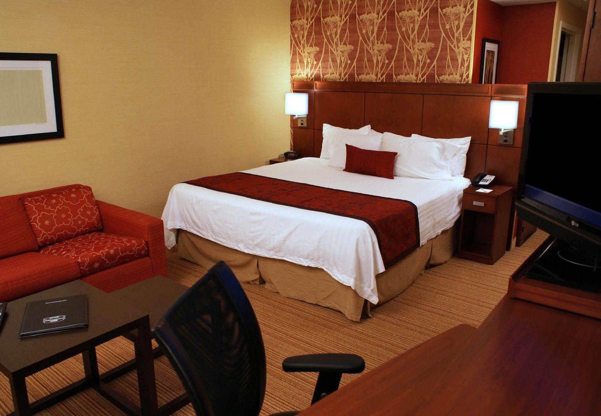Hotel Courtyard Lima Esterno foto